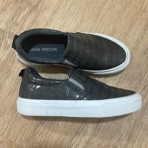 Slip-on Sneakers
